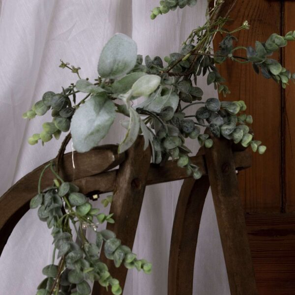 Eucalyptus & Lambs Ear LED Winter Garland - Image 2